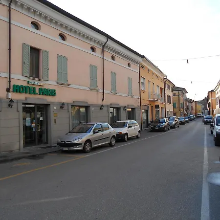 Paris Castel Goffredo